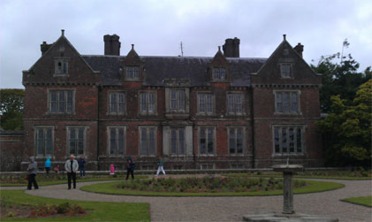 wellshouse-gardens